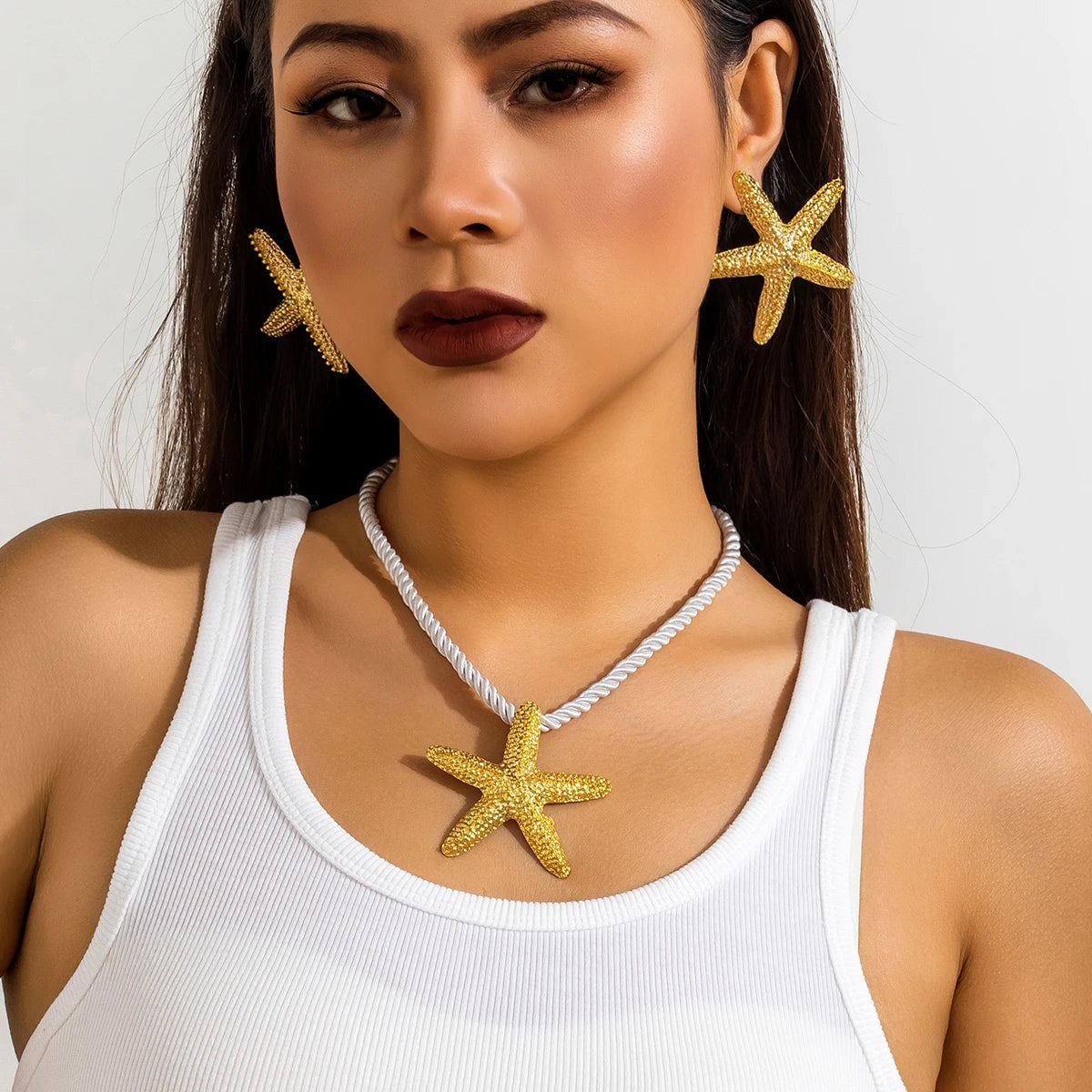 Beach Ocean Style Gold Color Big Starfish Pendant Necklace for Women Exaggerated Star Thick Rope Chain Chokers Party Jewelry New